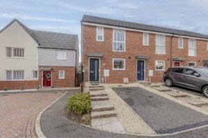 George Barton Close, Bucknall