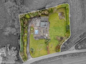 Weslayen Lane, Ashley